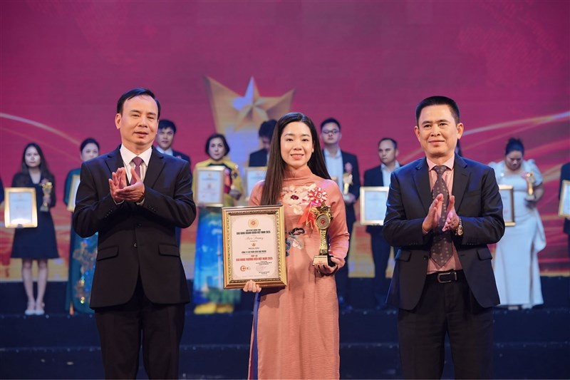 (Báo Tâm lý - Giáo Dục) Regal Edu: Dấu ấn doanh nghiệp giáo dục Việt tiên phong với tinh thần đổi mới và trách nhiệm xã hội