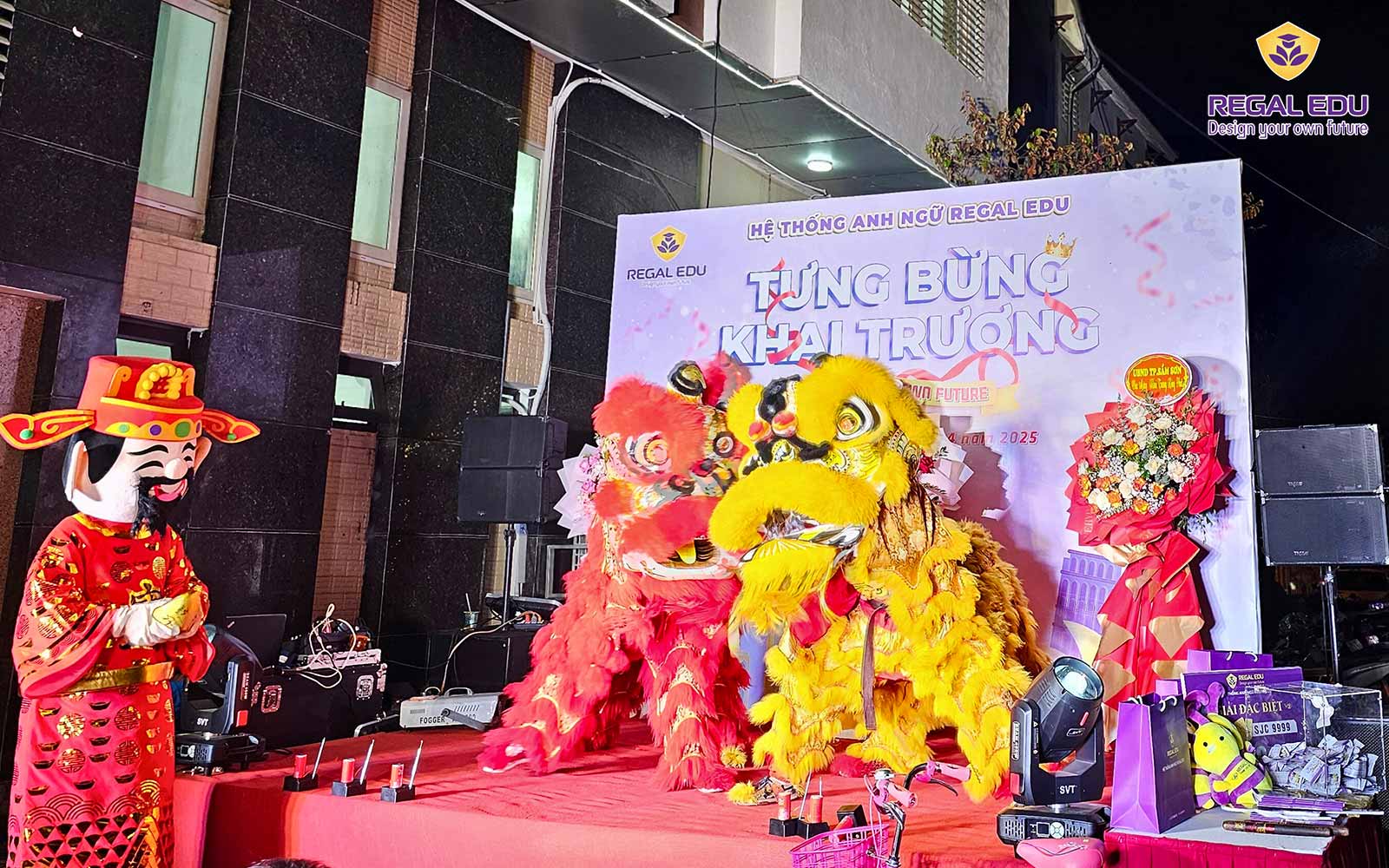 khai trương regal edu sầm sơn - múa lân